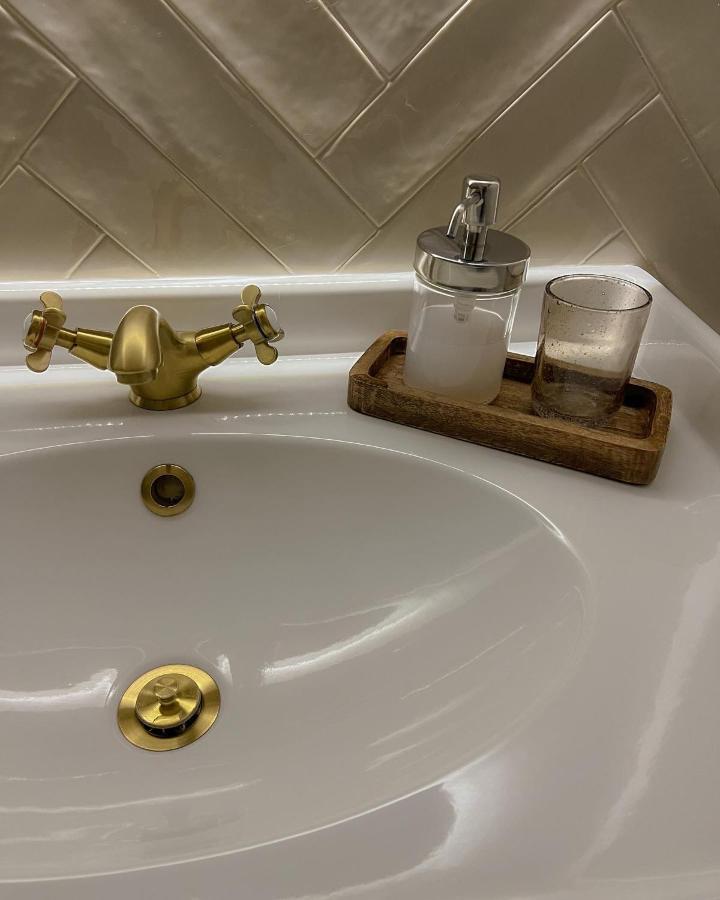 Romantic Apartment In The City Centre Banská Štiavnica エクステリア 写真