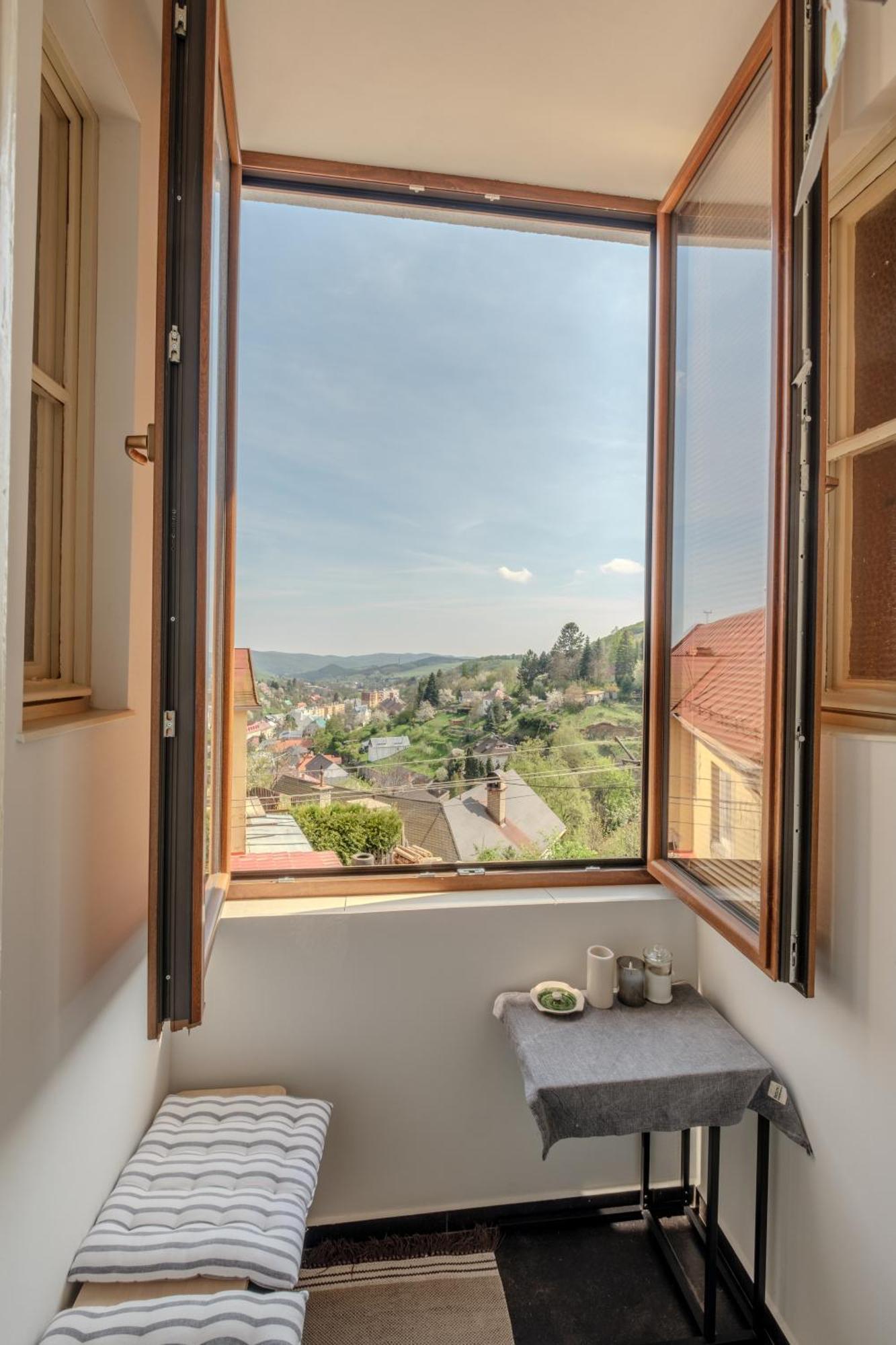 Romantic Apartment In The City Centre Banská Štiavnica エクステリア 写真